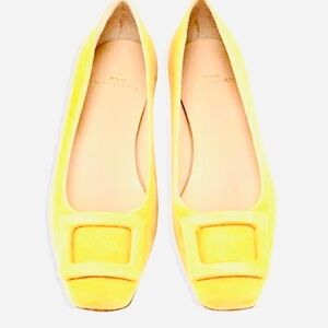 Ann Mashburn Chic Suede Buckle Cushioned Casual Shoe Flats in Citron Yellow 7.5